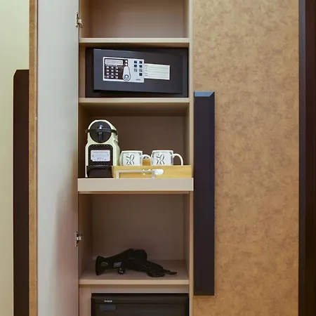 Hotel Solo Experience