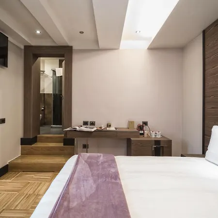 Hotel Solo Experience 4*