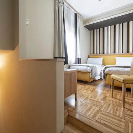 Hotel Solo Experience 4*